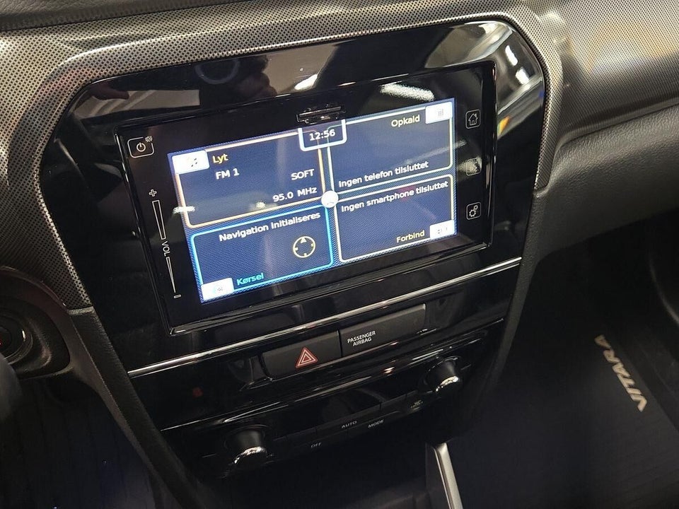 Suzuki Vitara 1,4 mHybrid Adventure aut. 5d