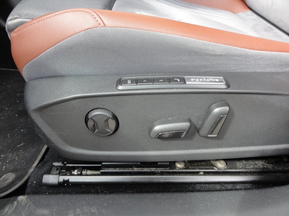 VW ID.4 77 1ST Pro Performance 5d