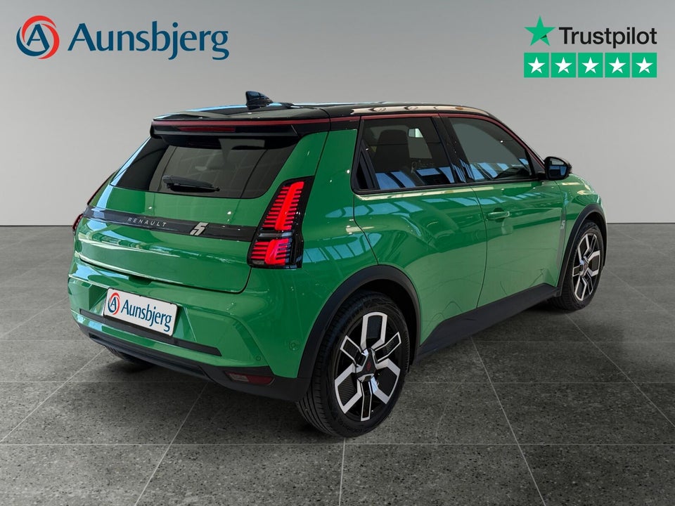 Renault 5 E-Tech 52 Techno 5d