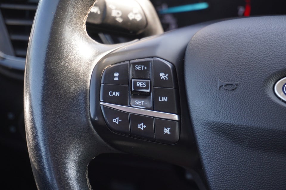 Ford Fiesta 1,0 EcoBoost Titanium 5d