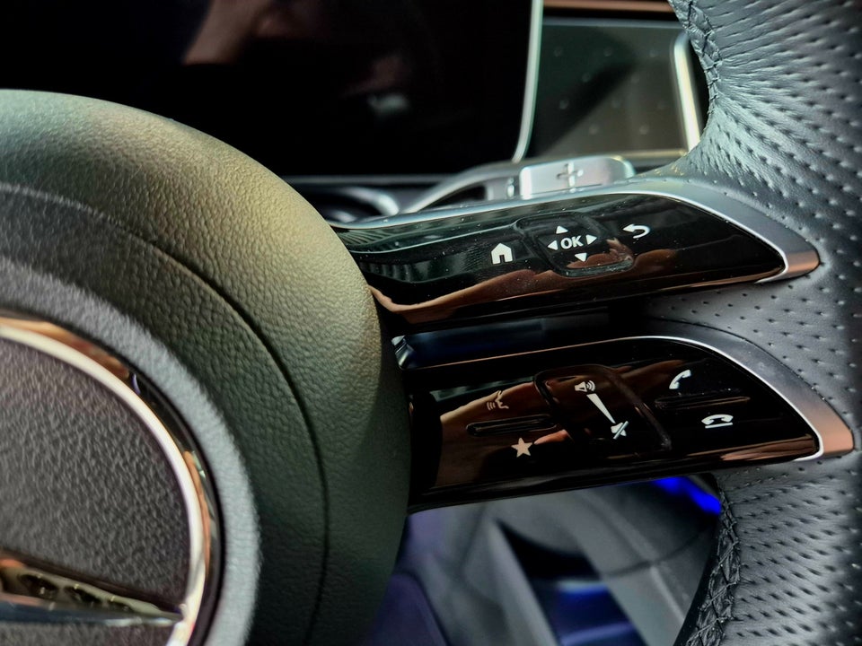 Mercedes EQE350 AMG Line 4d