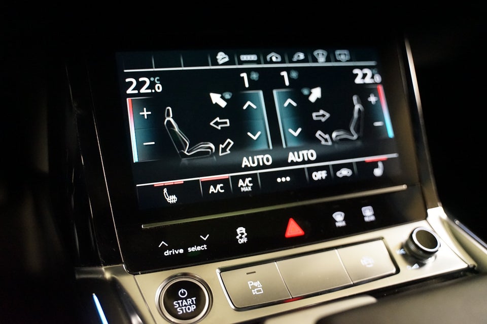 Audi e-tron 55 S-line Sportback quattro 5d