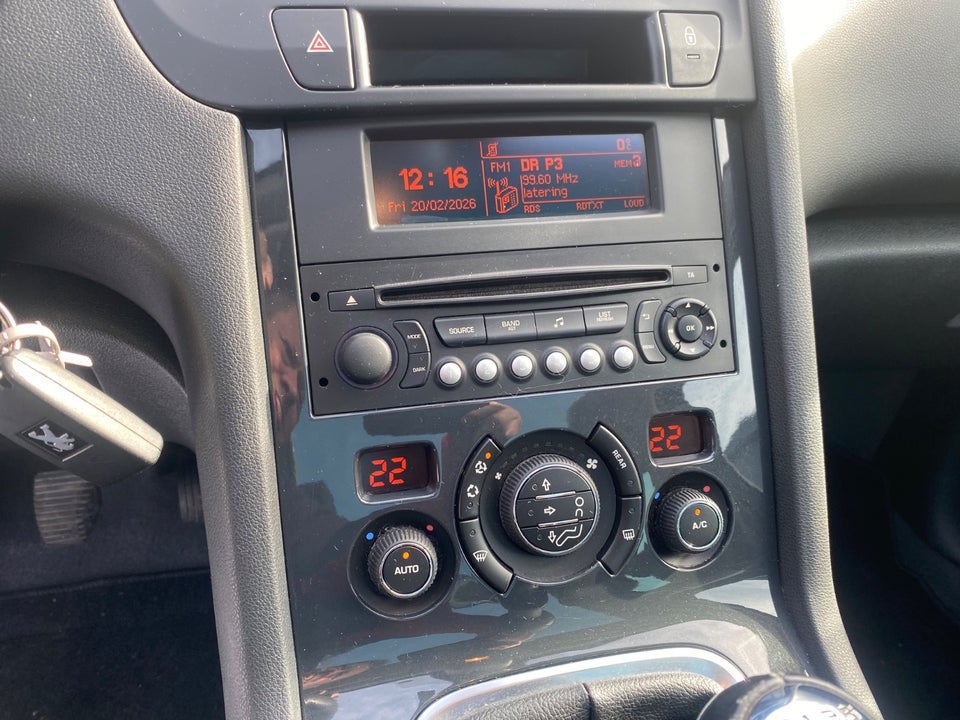 Peugeot 5008 1,6 BlueHDi 120 Style 7prs 5d