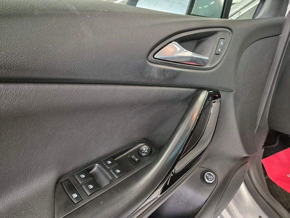 Opel Astra 1,4 T 150 Innovation Sports Tourer aut. 5d