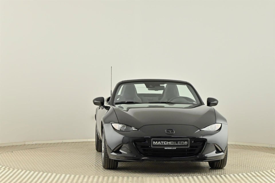 Mazda MX-5 1,5 SkyActiv-G 132 Roadster Exclusive-Line 2d