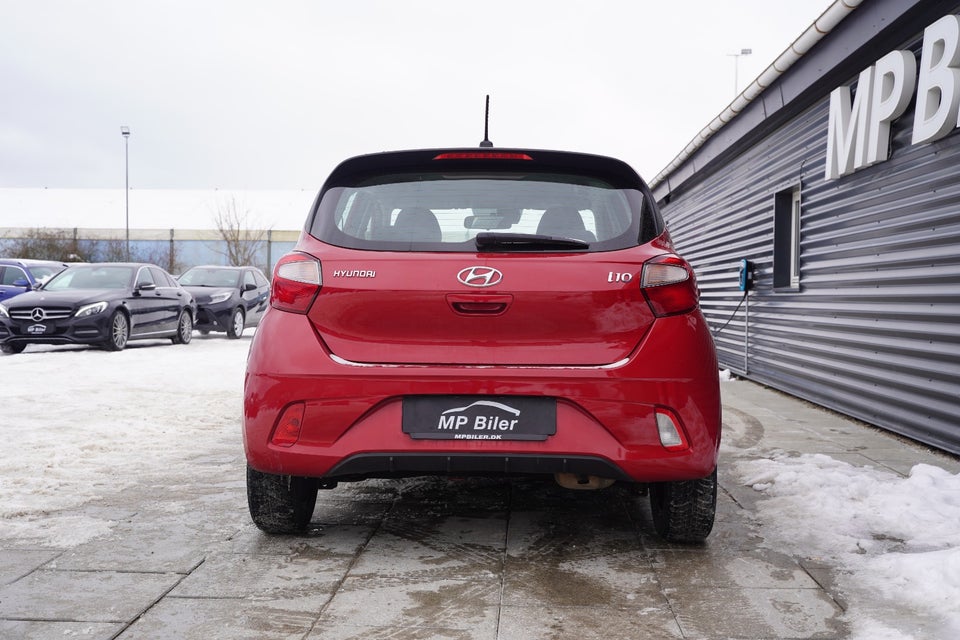 Hyundai i10 1,0 MPi Essential AMT 5d