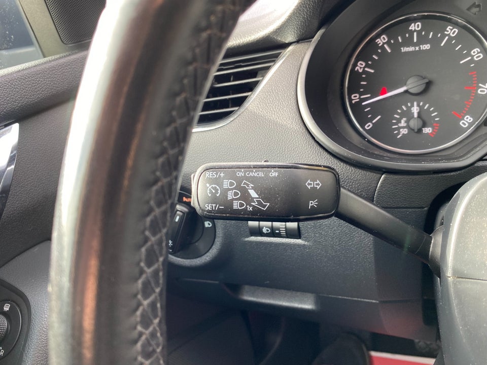 Skoda Octavia 1,4 TSi 140 Elegance Combi 5d