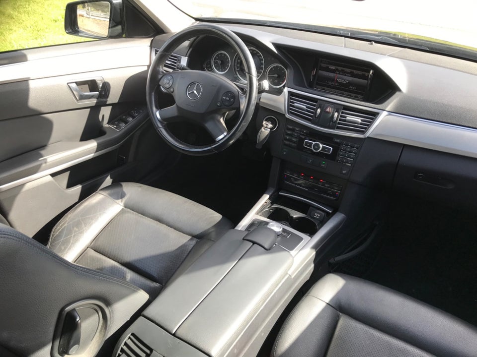 Mercedes E200 2,2 CDi stc. aut. BE 5d
