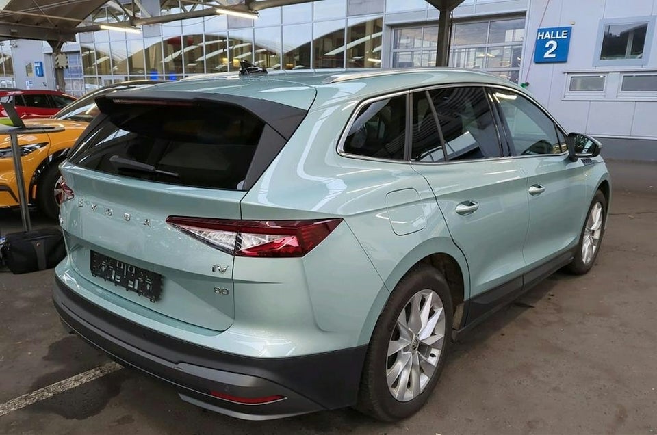 Skoda Enyaq 80 iV Plus Suite 5d