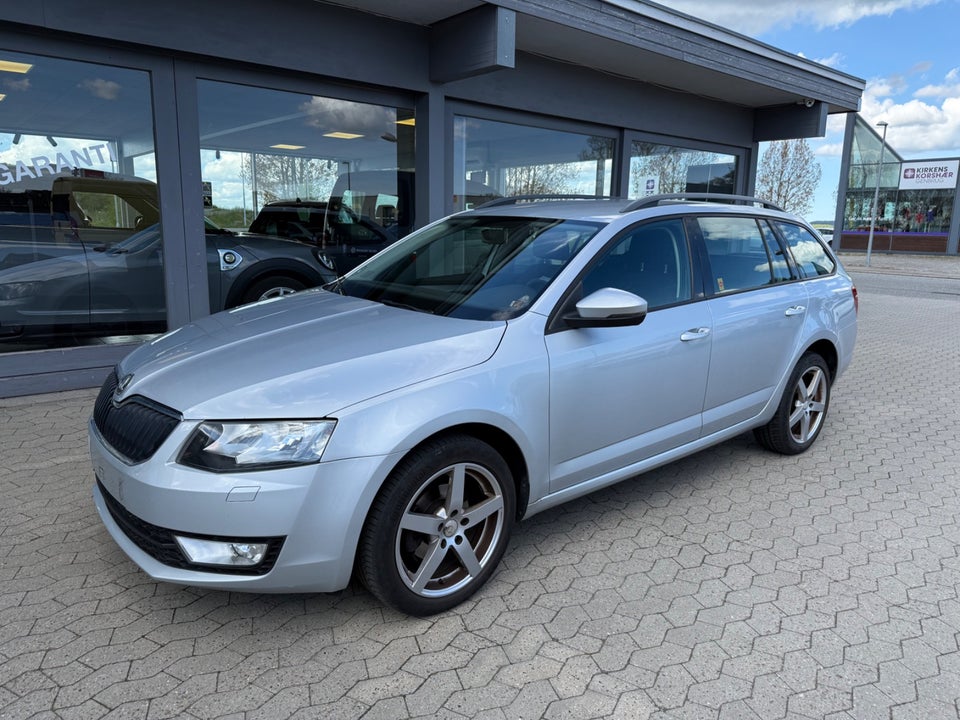 Skoda Octavia 1,2 TSi 105 Active Combi 5d