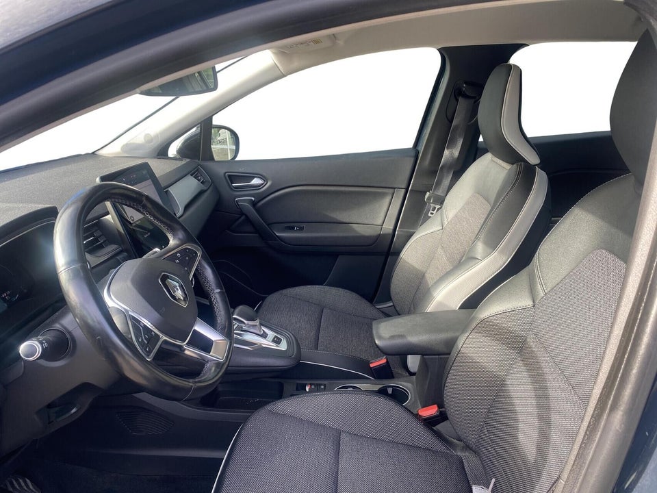 Renault Captur 1,6 E-Tech Intens 5d