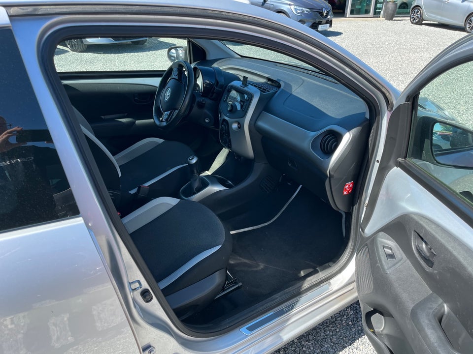 Toyota Aygo 1,0 VVT-i x 5d
