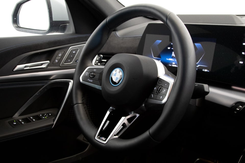 BMW iX2 eDrive20 Fully Charged 5d