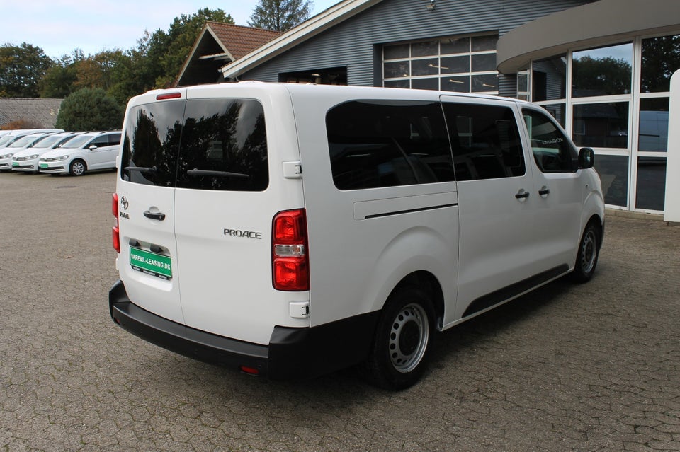 Toyota ProAce Verso 1,5 D 120 Long Combi 9prs 5d