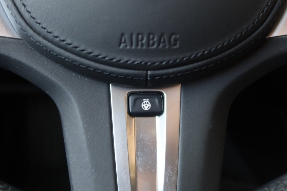 BMW 330e 2,0 Touring Sport Line aut. 5d