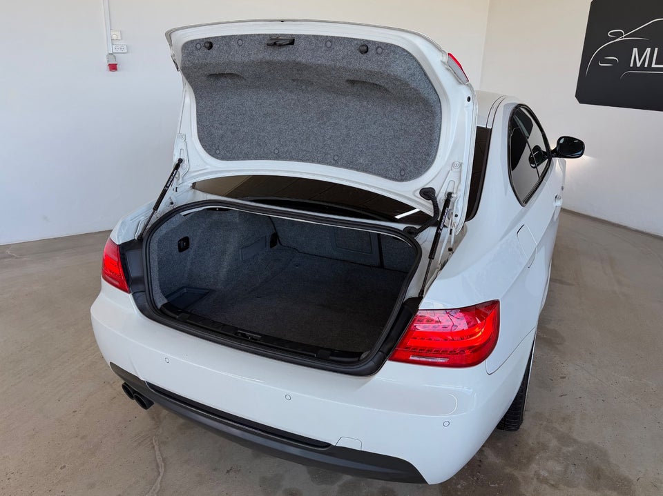 BMW 320d 2,0 Coupé M-Sport aut. 2d