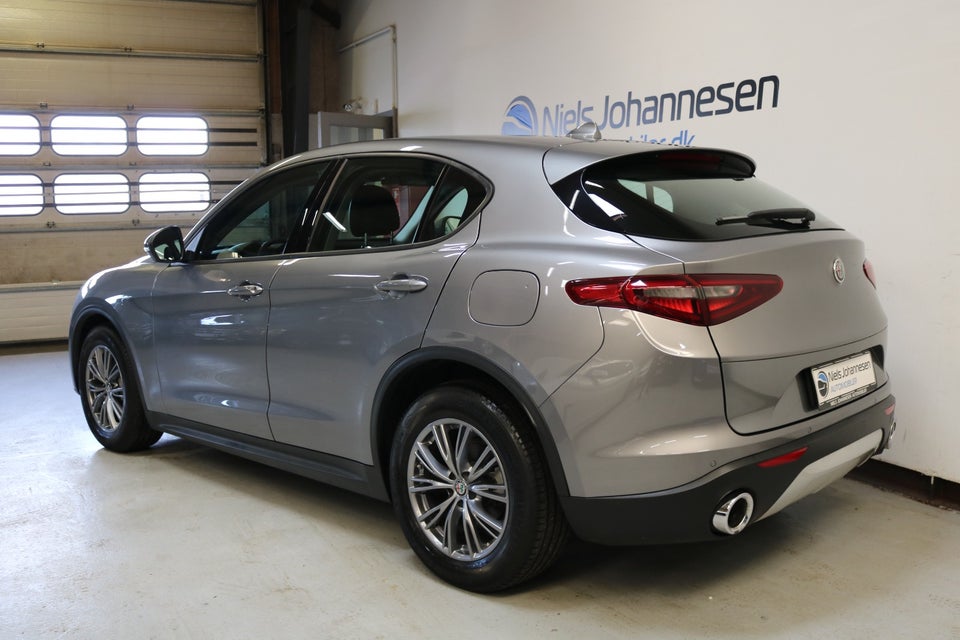 Alfa Romeo Stelvio 2,2 JTD 180 aut. 5d