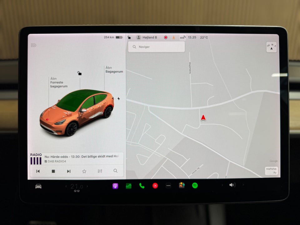 Tesla Model Y Long Range AWD 5d