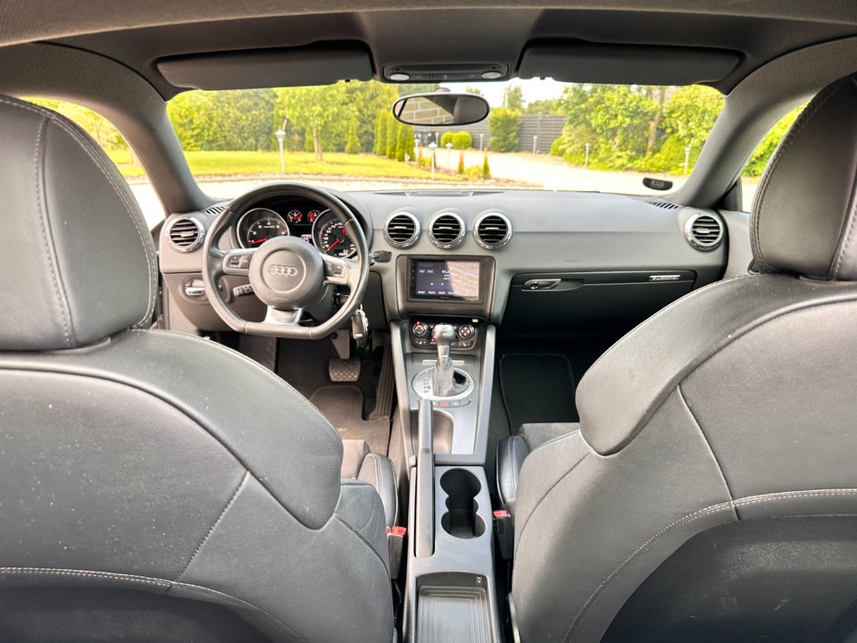 Audi TT 2,0 TFSi Coupé quattro S-tr. 2d