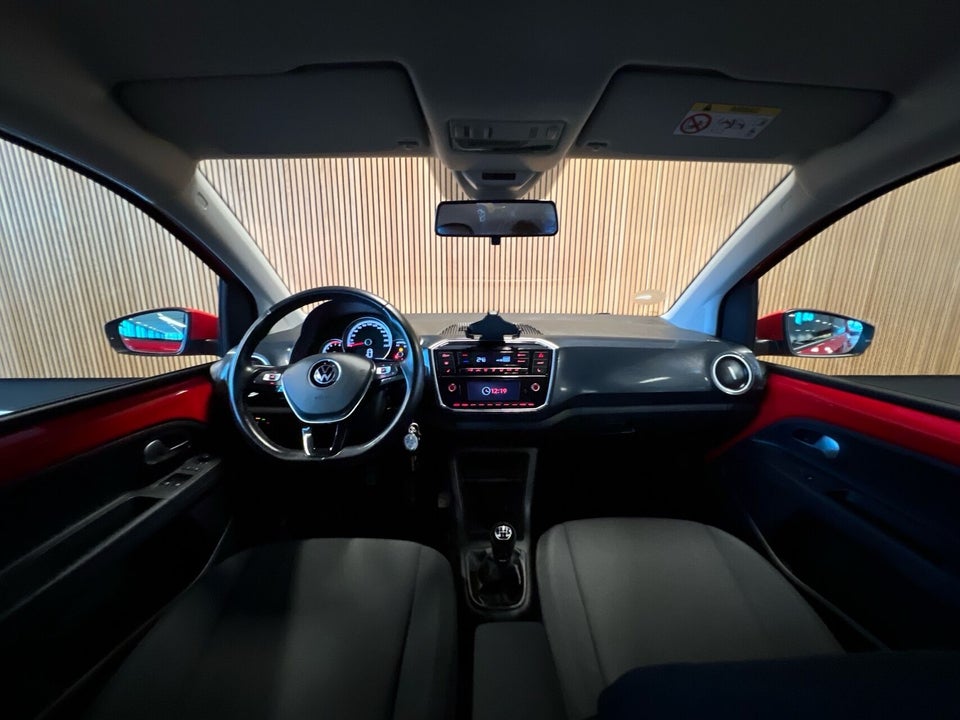 VW Up! 1,0 MPi 65 Move Up! BMT 5d