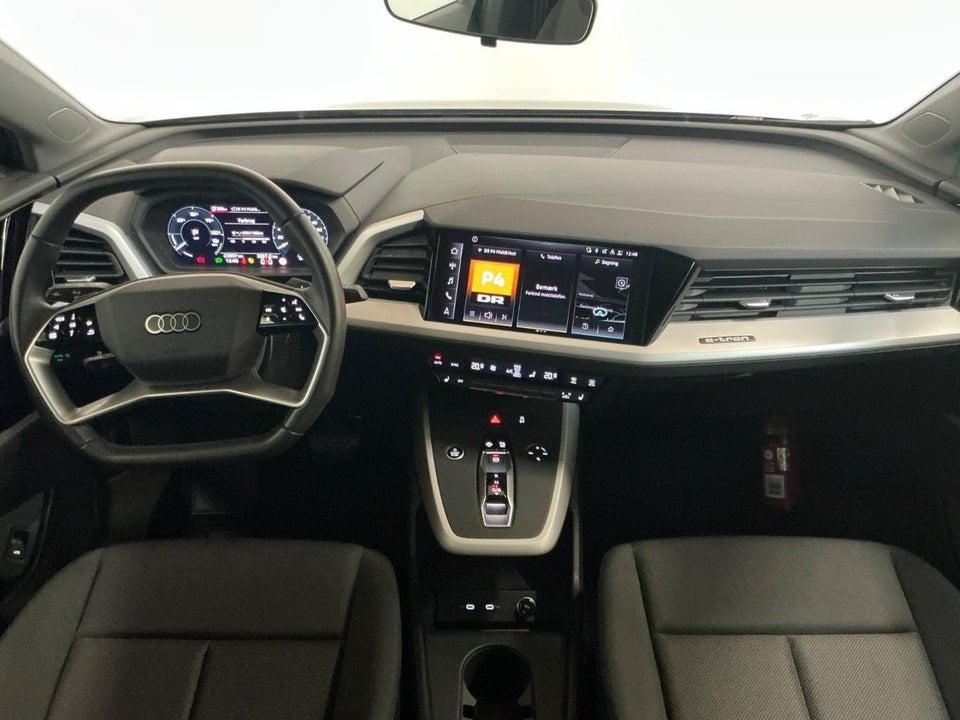 Audi Q4 e-tron 45 S-line 5d