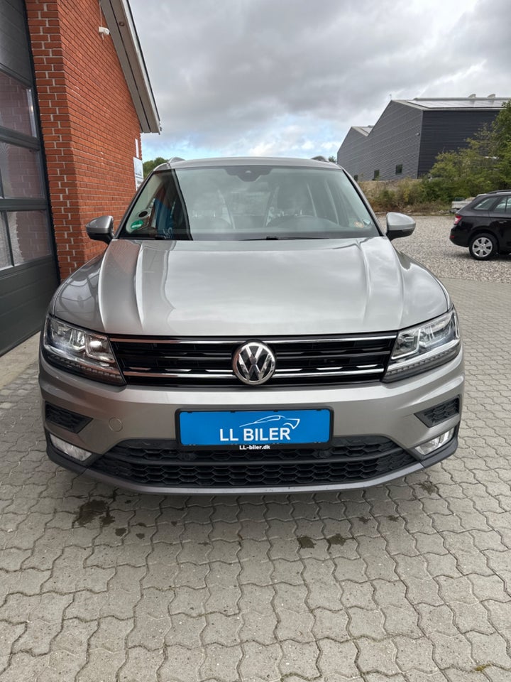 VW Tiguan 2,0 TSi 180 Highline DSG 4Motion Van 5d