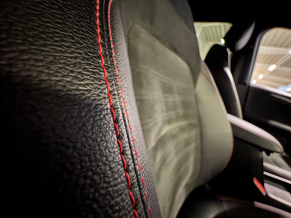 Ford Kuga 2,5 PHEV ST-Line X CVT 5d