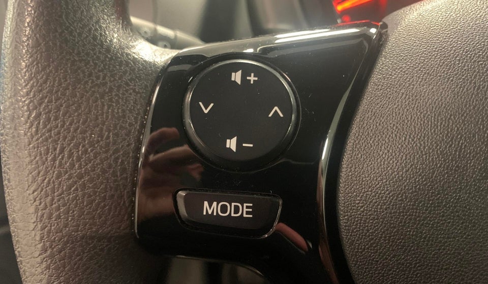 Citroën C1 1,0 VTi Shine 5d