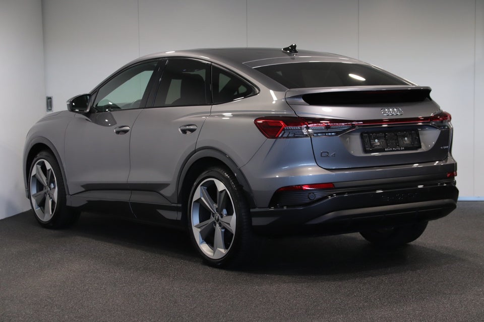 Audi Q4 e-tron 45 S-line Sportback 5d