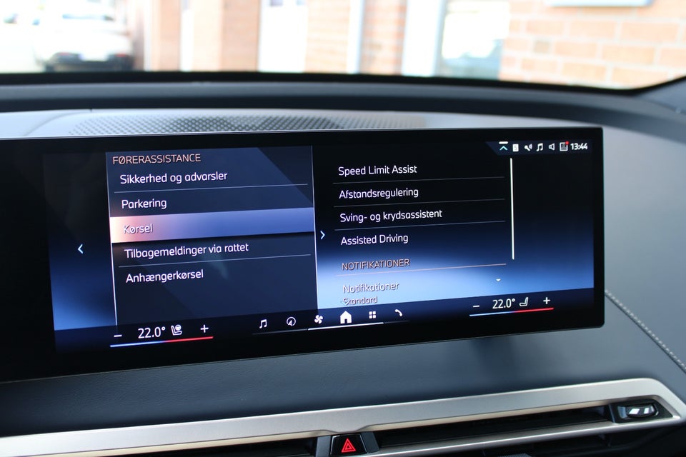 BMW iX xDrive40 Sport 5d