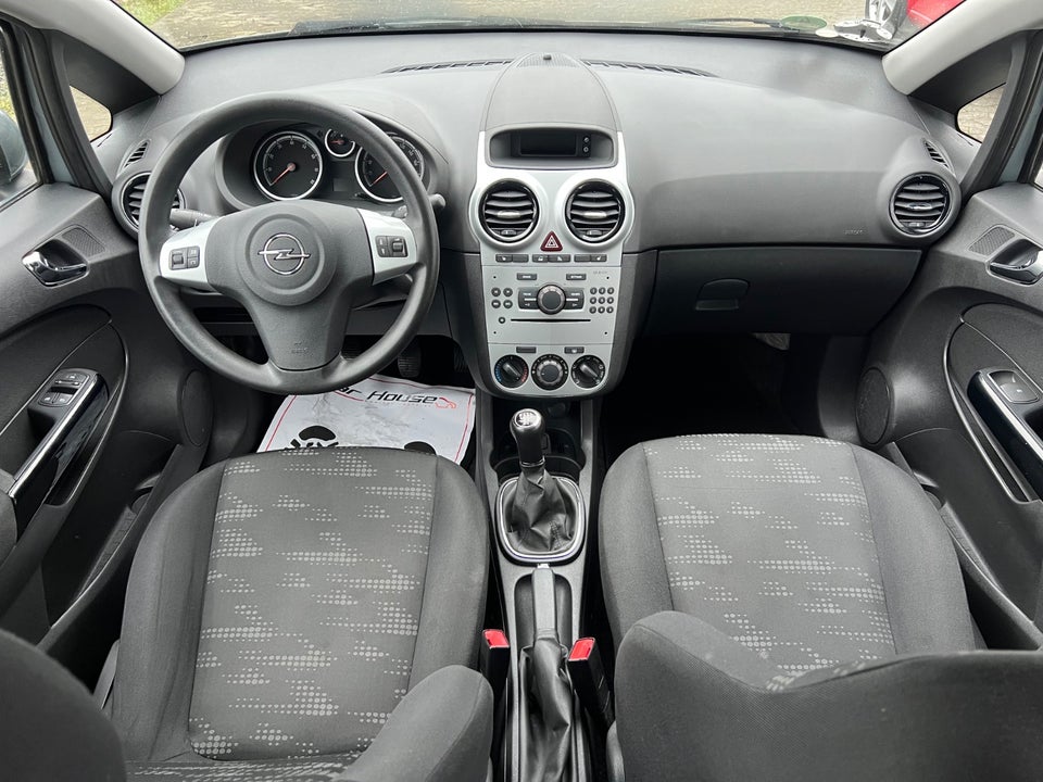 Opel Corsa 1,0 12V Enjoy 5d