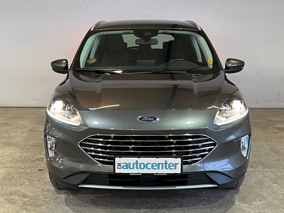 Ford Kuga 2,5 PHEV Titanium CVT 5d