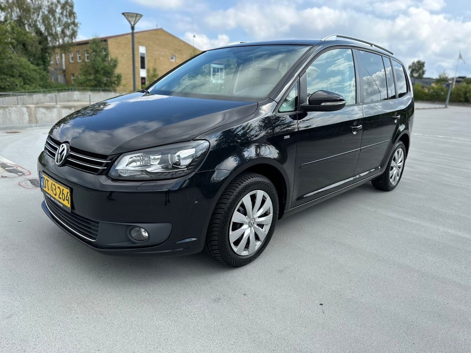 VW Touran 2,0 TDi 140 Highline DSG BMT Van 5d