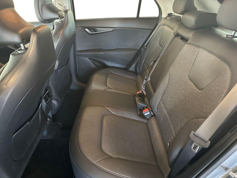 Kia Niro 64 EV Upgrade 5d