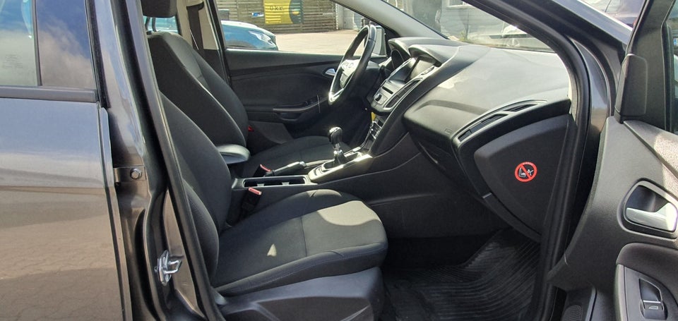 Ford Focus 1,0 SCTi 125 Business stc. 5d
