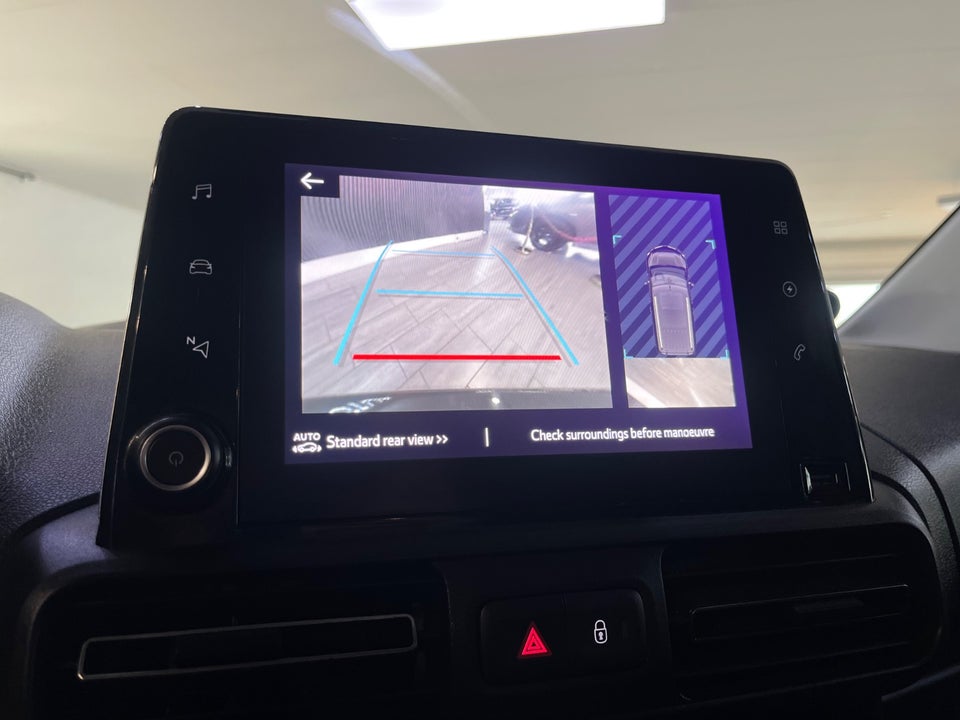 Toyota ProAce City Verso 50 Medium Family 5d