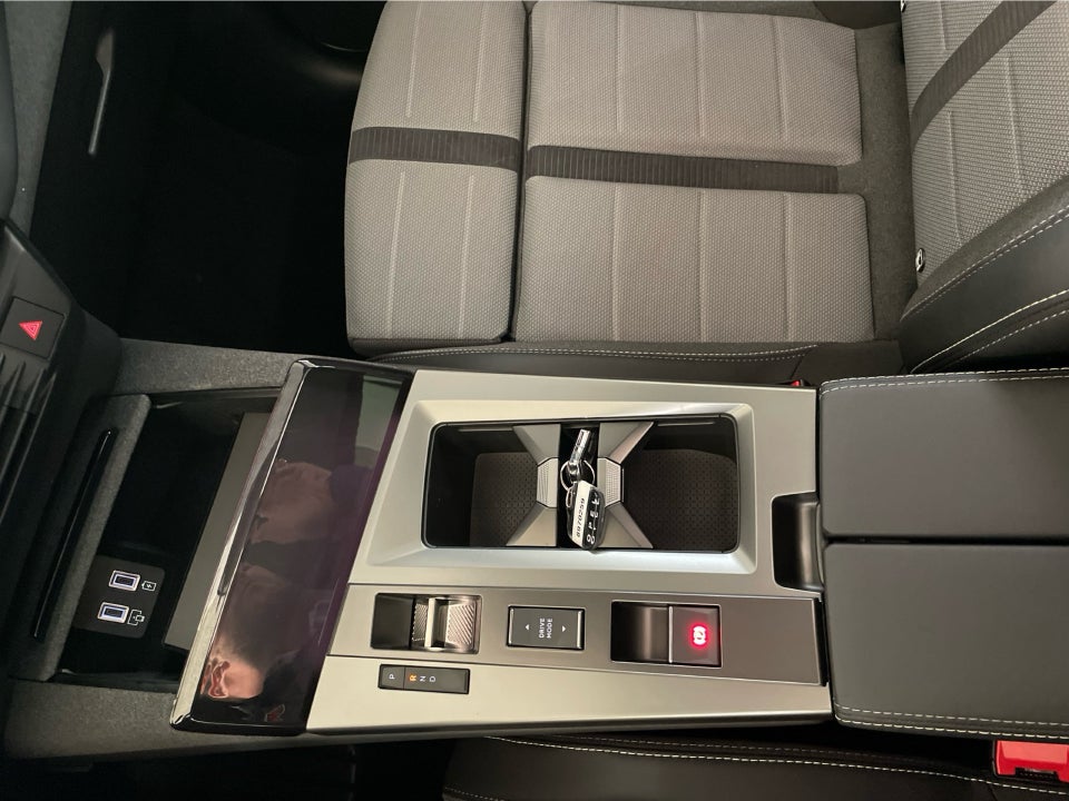 Opel Grandland-e 73 GS Sky 5d