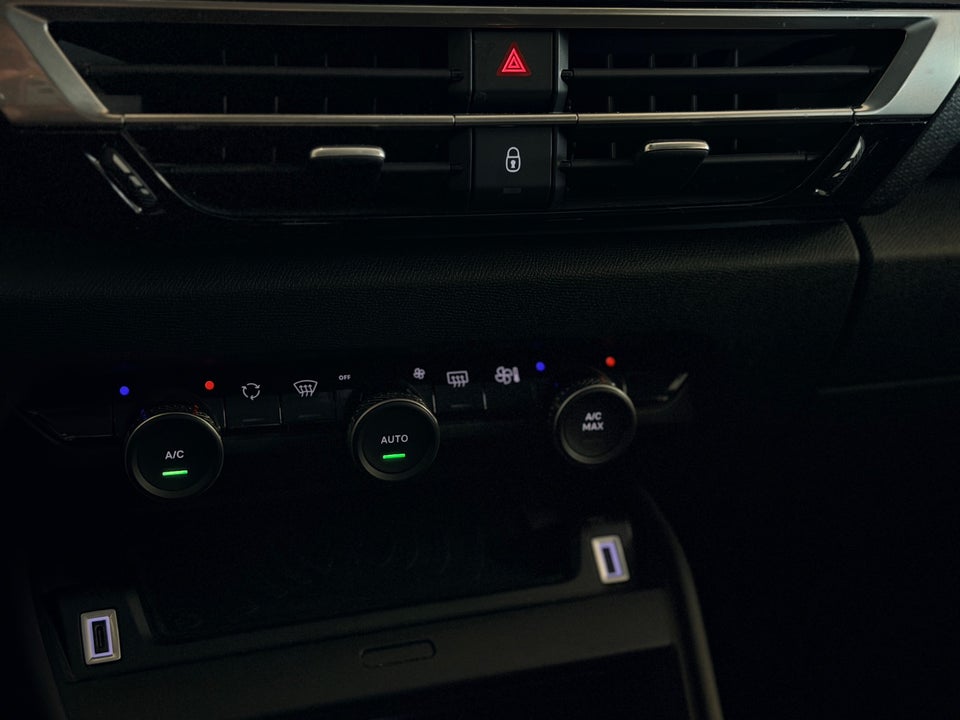 Citroën ë-C4 50 Shine 5d