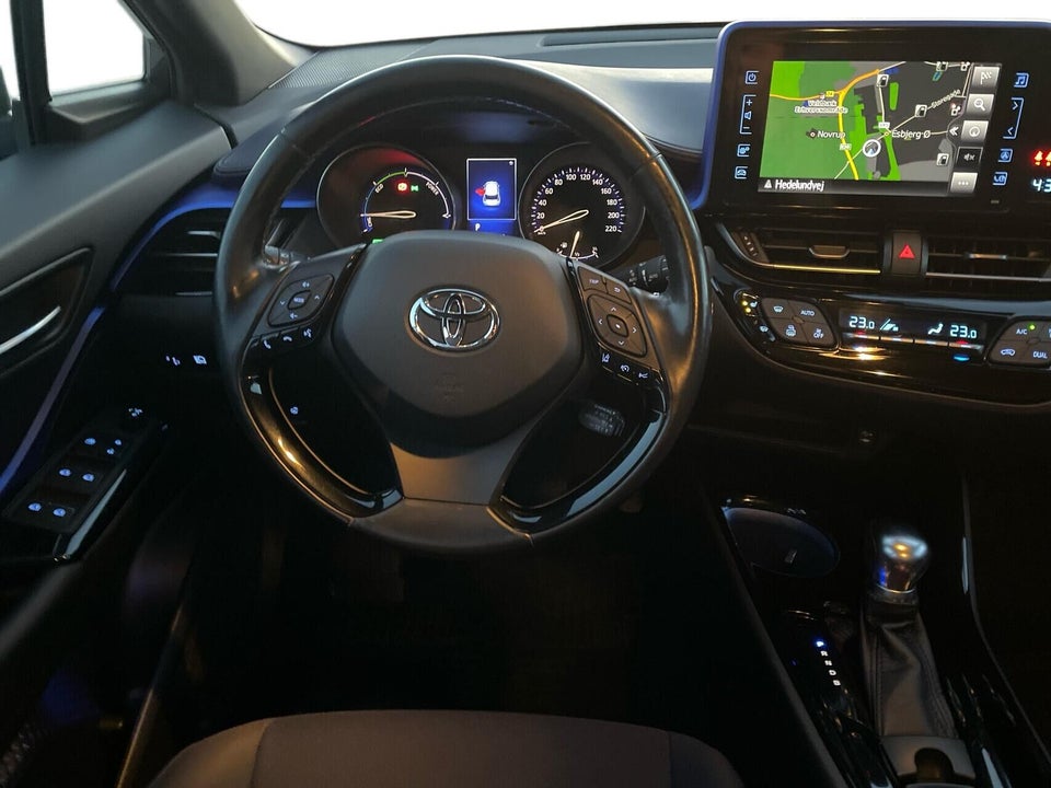 Toyota C-HR 1,8 Hybrid C-ULT CVT 5d
