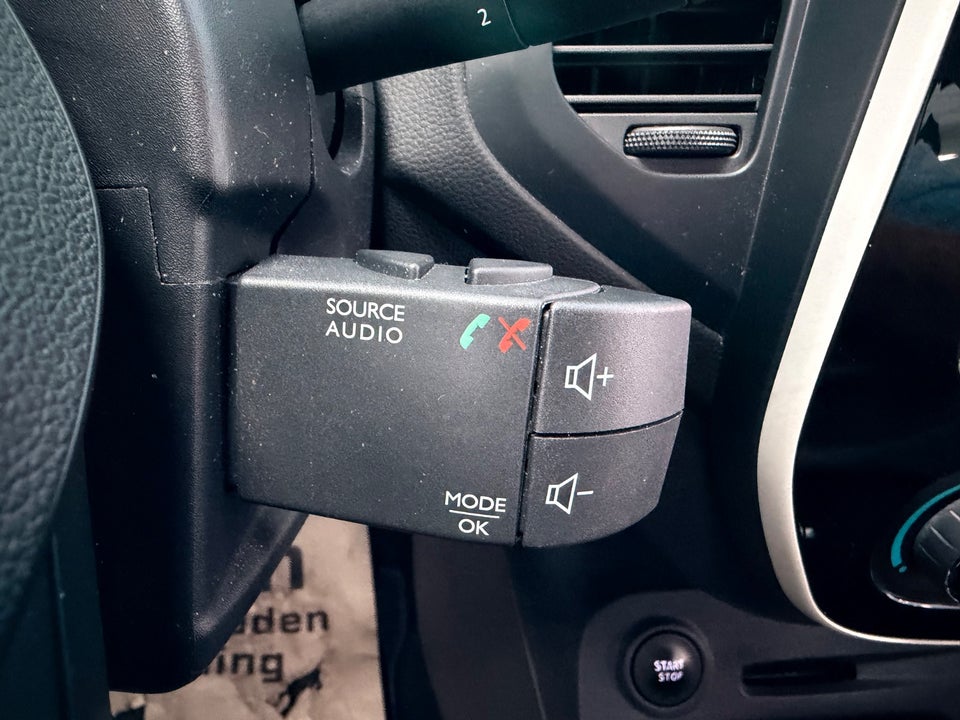 Renault Captur 0,9 TCe 90 Intens 5d