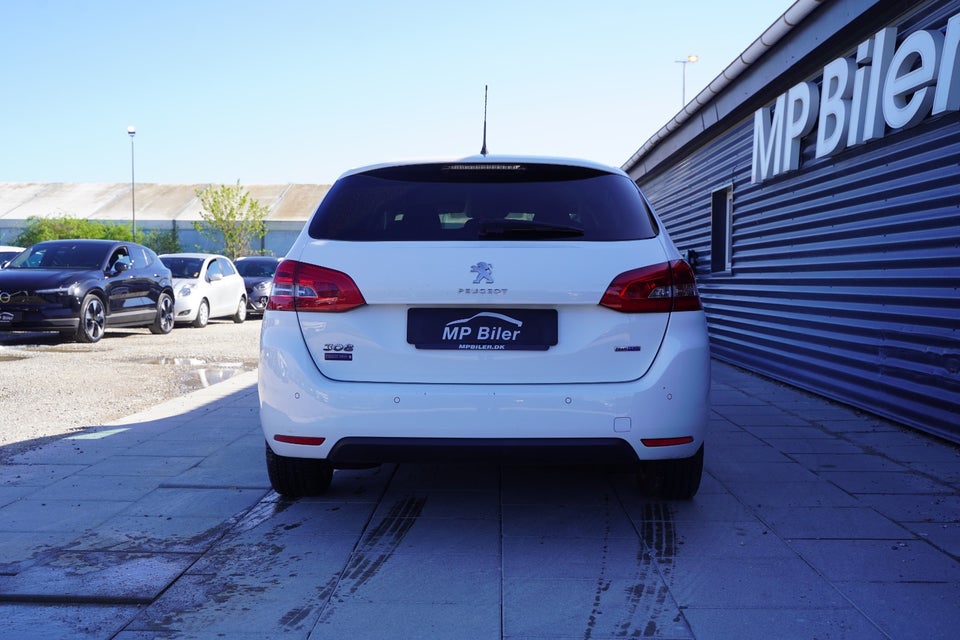 Peugeot 308 1,6 BlueHDi 120 Collection SW 5d