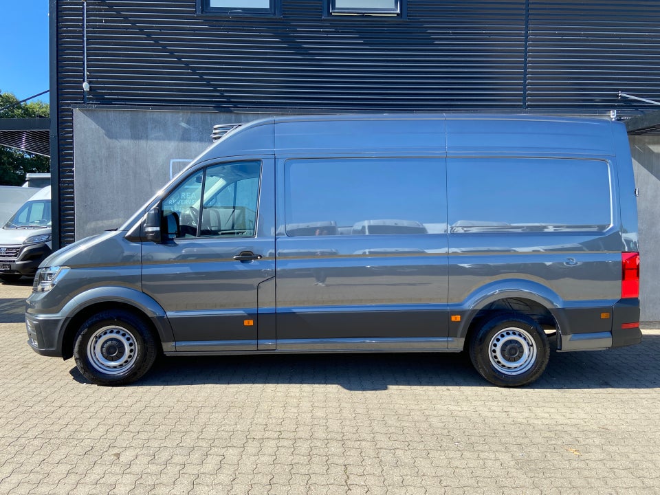 VW Crafter 35 2,0 TDi 177 Kassevogn L3H2 aut.