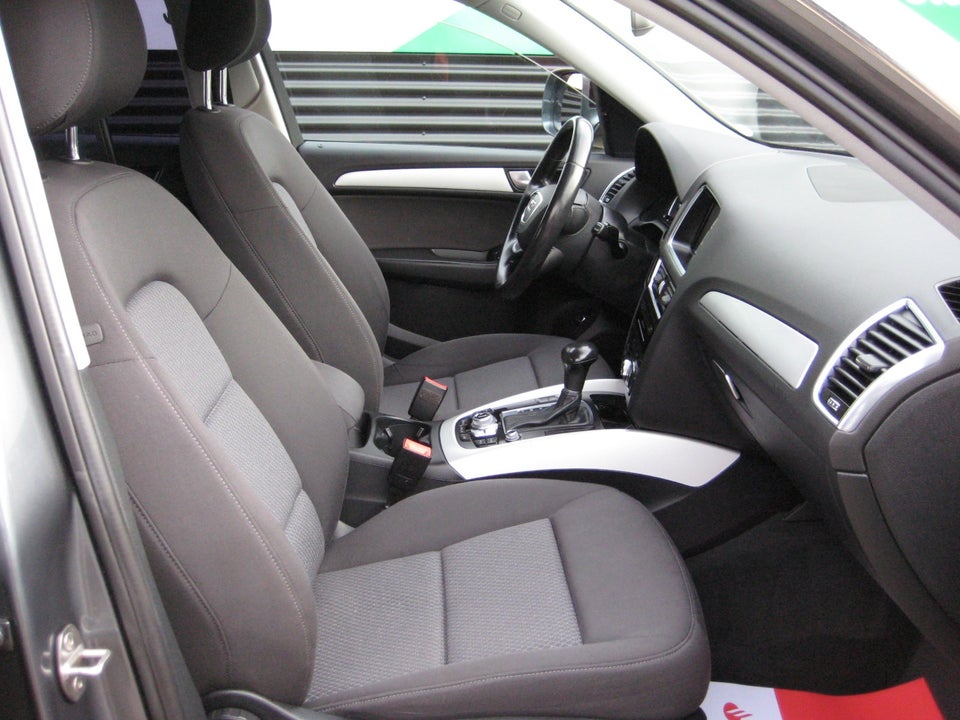 Audi Q5 2,0 TDi 190 S-tr. Van 5d