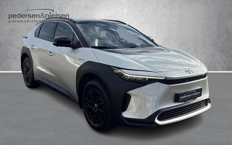 Toyota bZ4X Executive Premium 5d