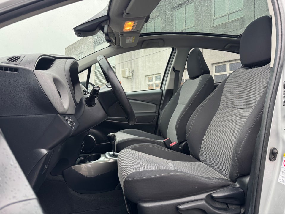 Toyota Yaris 1,5 Hybrid H3 e-CVT 5d