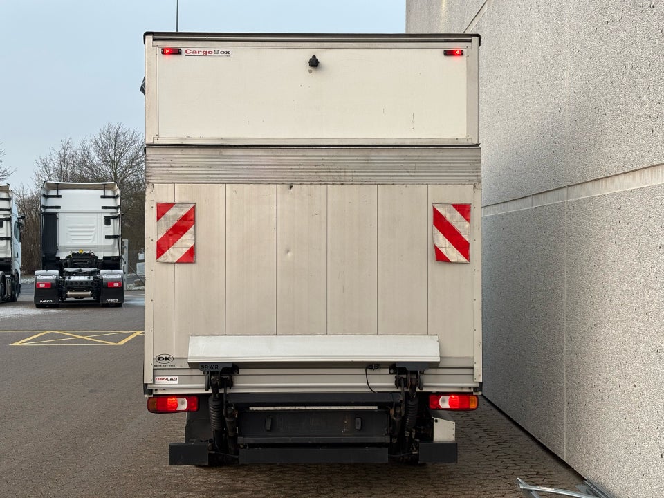 Iveco Daily 3,0 35S18 4100mm Box m/lift AG8