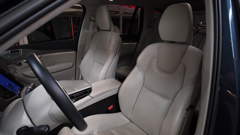 Volvo XC90 2,0 T8 ReCharge Ultimate Bright aut. AWD 7prs 5d