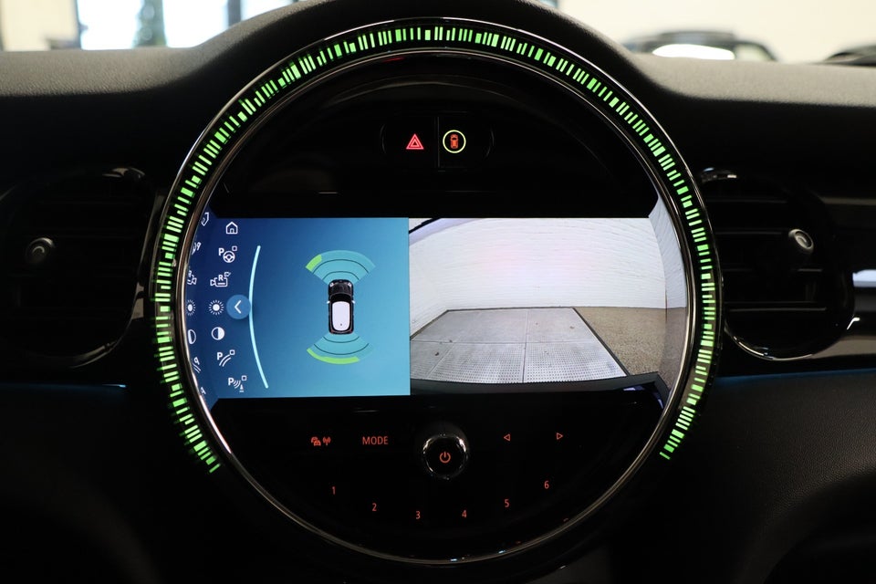 MINI Cooper SE Maximise 3d