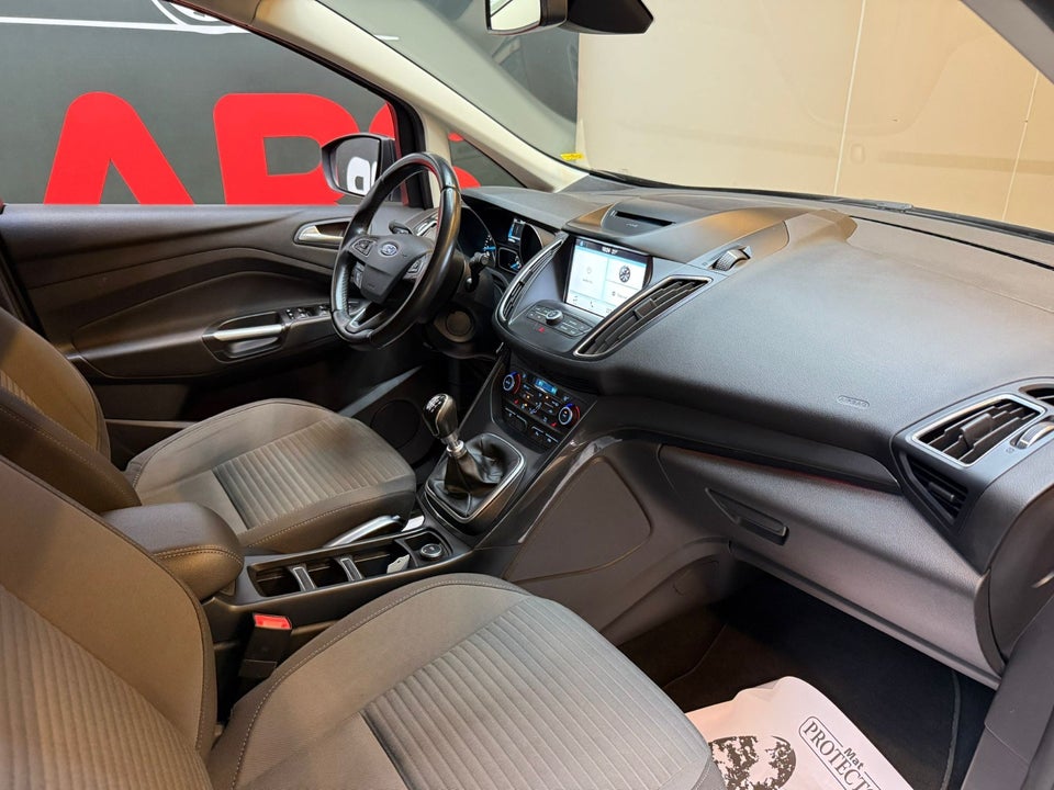 Ford C-MAX 1,0 SCTi 125 Titanium 5d