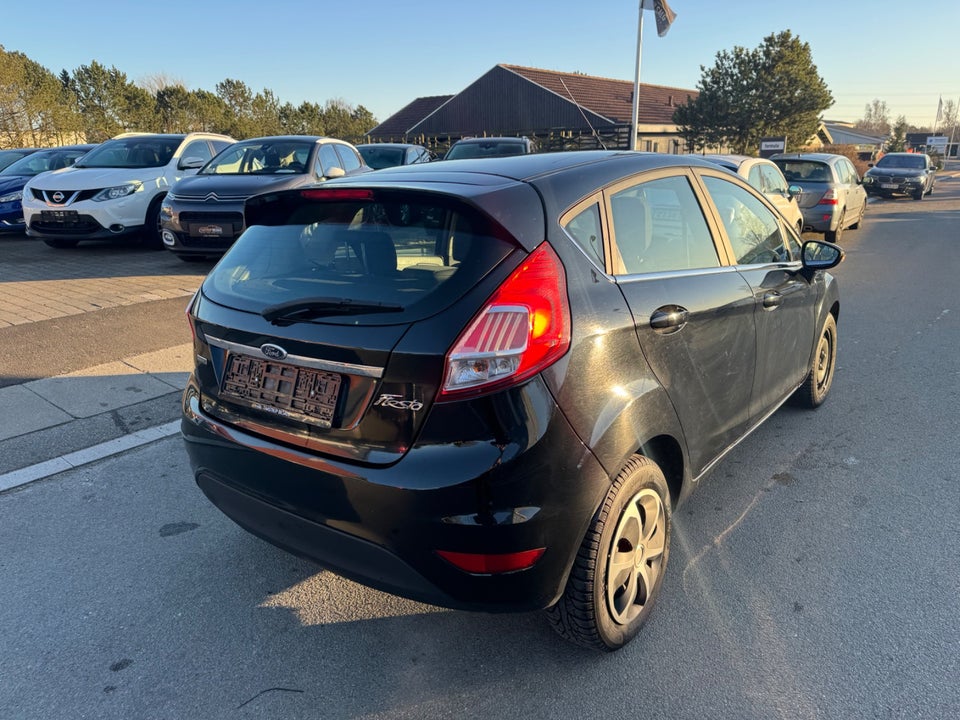 Ford Fiesta 1,0 65 Titanium 5d